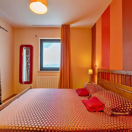Oliveto - Calming Sea View Apartment